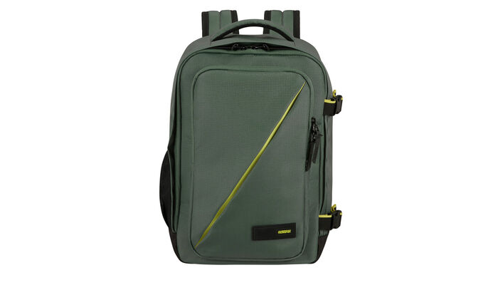 Fitting ryanair free-on-board cabin bag policy