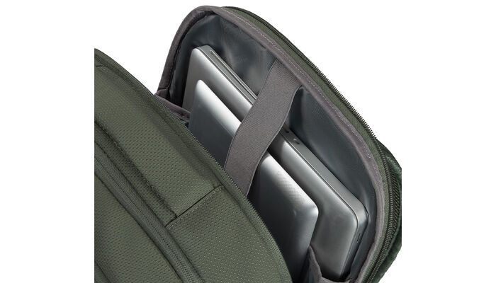 15,6" Laptop compartment
