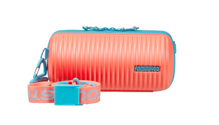 Removable shoulder strap