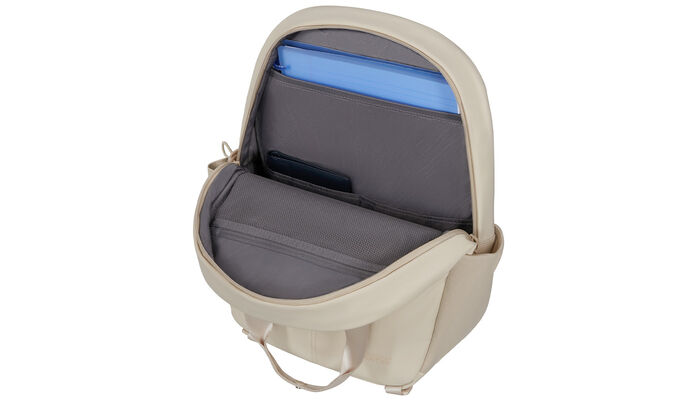 Laptop compartment 15.6"