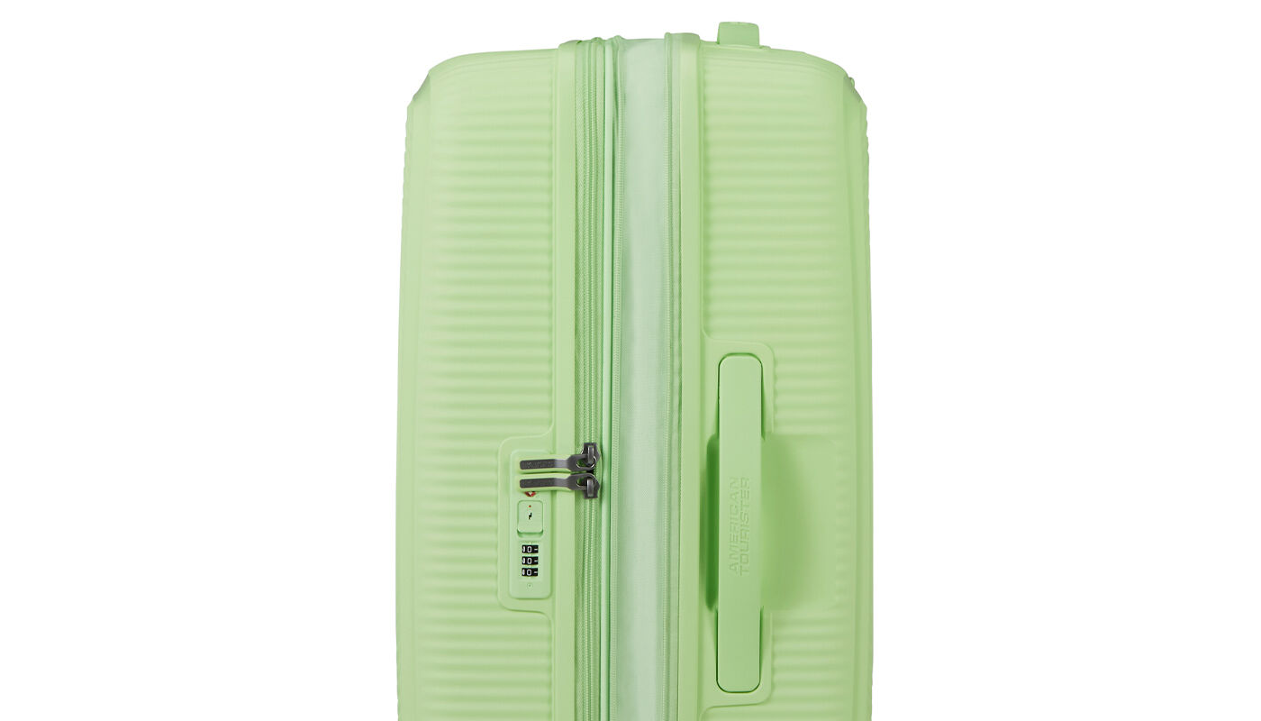 SoundBox 67cm Medium Check-in Kiwi Green | American Tourister UK