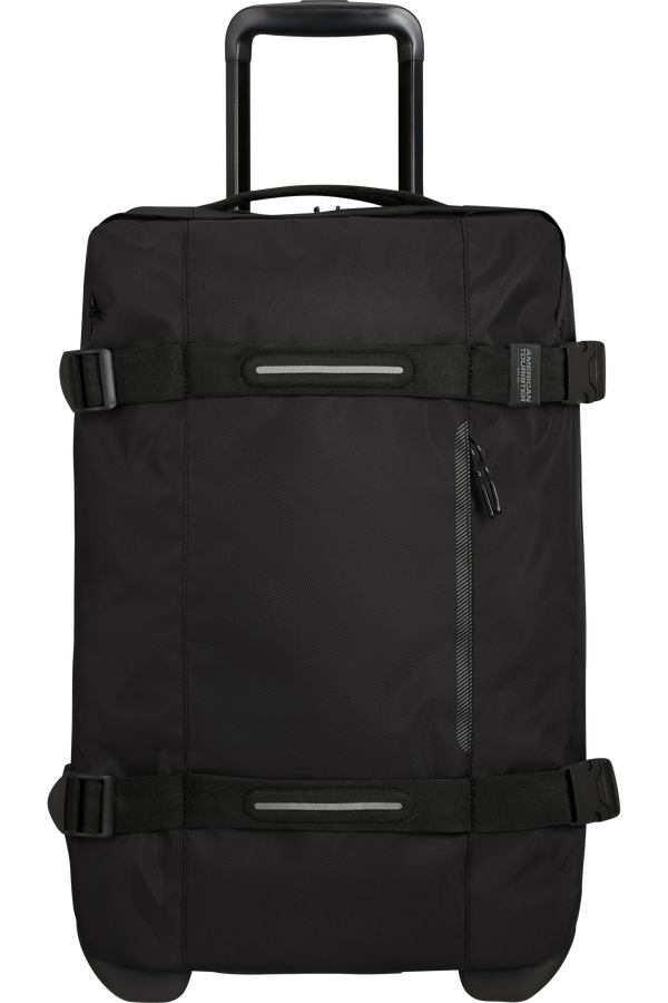 American tourister clearance duffle with wheels