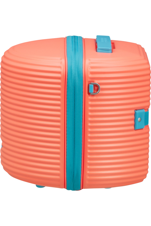 American Tourister Rollio Beauty Case  Coral/Blue American Tourister Rollio Beauty Case  Coral/Blue