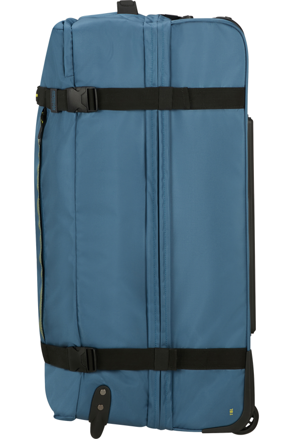 American Tourister Urban Track Duffle with wheels L  Coronet Blue American Tourister Urban Track Duffle with wheels L  Coronet Blue