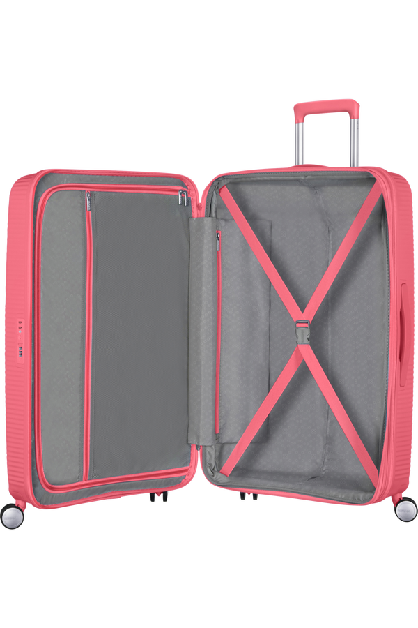 American Tourister Soundbox Spinner Expandable 67cm  Sun Kissed Coral American Tourister Soundbox Spinner Expandable 67cm  Sun Kissed Coral