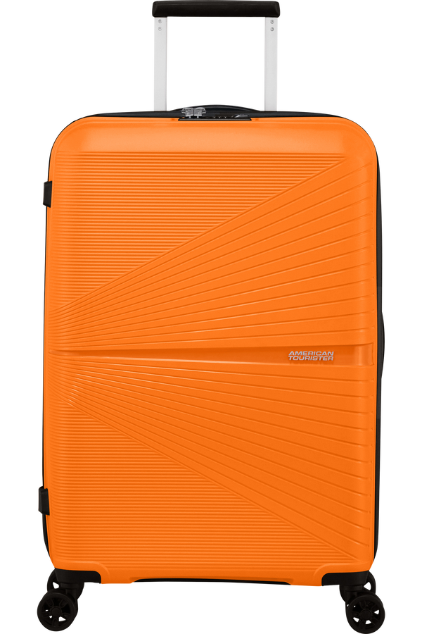 Airconic 67cm Medium Check in American Tourister UK