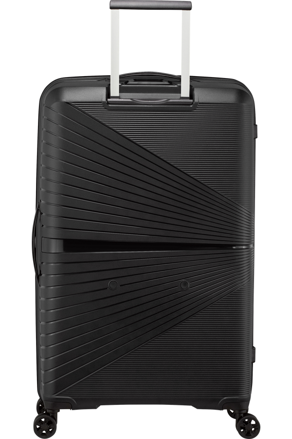Suitcase of american tourister discount
