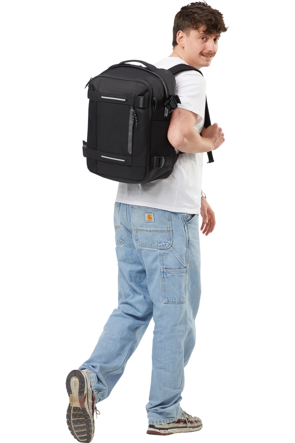 American Tourister Urban Track Laptop Backpack 15.6'  Asphalt Black American Tourister Urban Track Laptop Backpack 15.6'  Asphalt Black