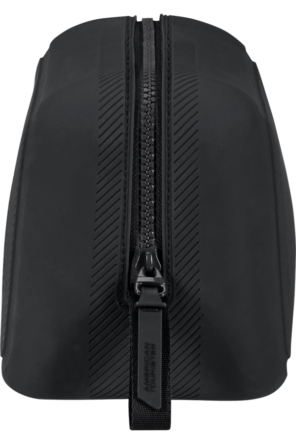 American Tourister Urban Groove UG27 Washbag Pop  Black American Tourister Urban Groove UG27 Washbag Pop  Black