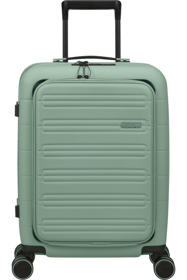 Carry on luggage spinner best sale