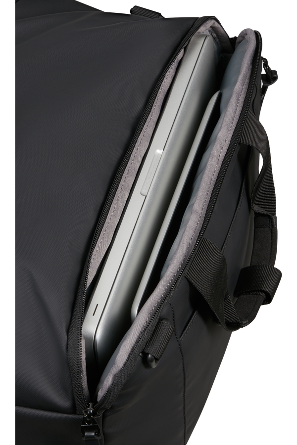 American Tourister Streethero 3-Way Boarding Bag Limited  Urban Camo