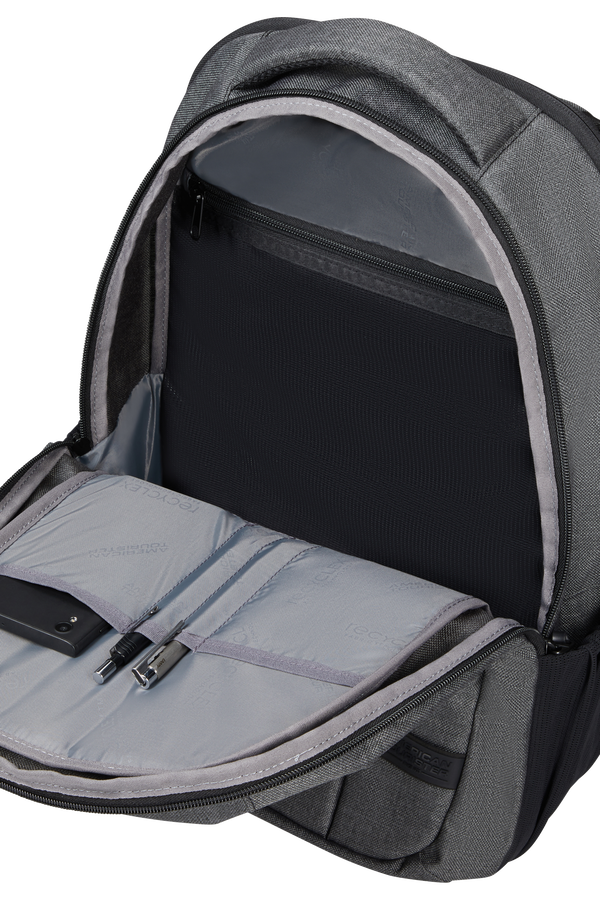 Streethero Backpack 17.3