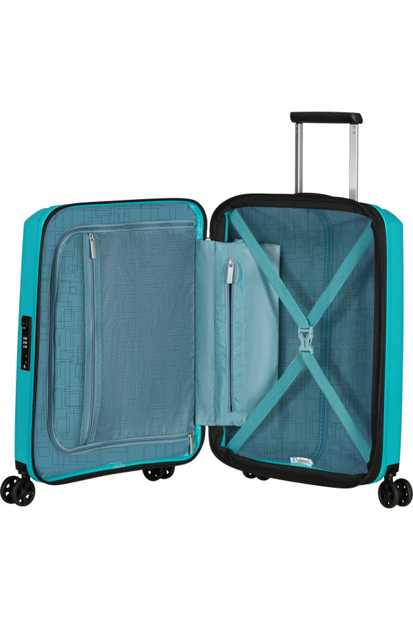 American tourister deep turquoise top