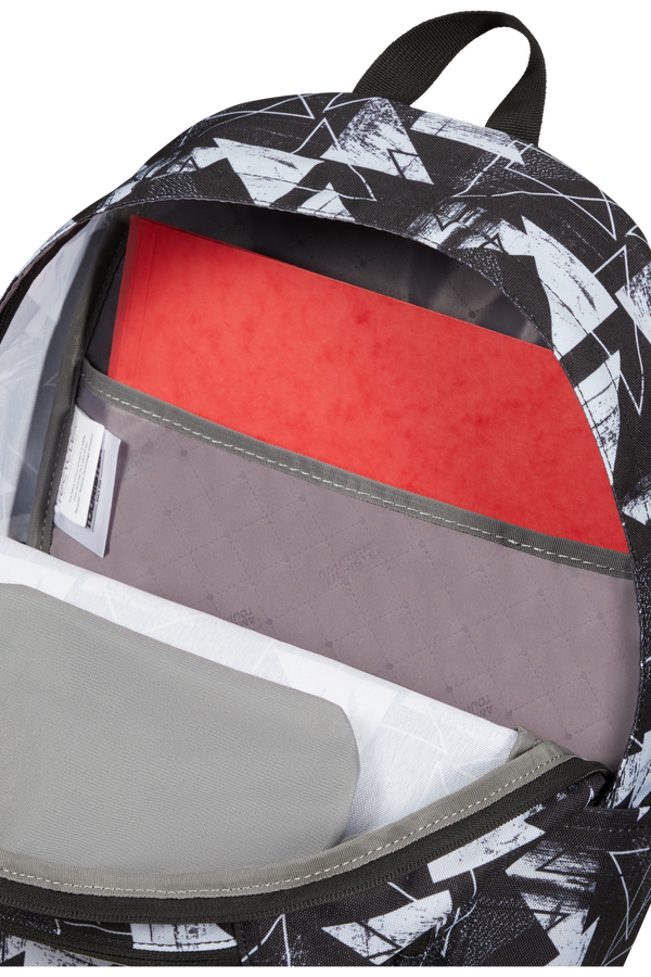 American Tourister Urban Groove Lifestyle Backpack  Black Triangle