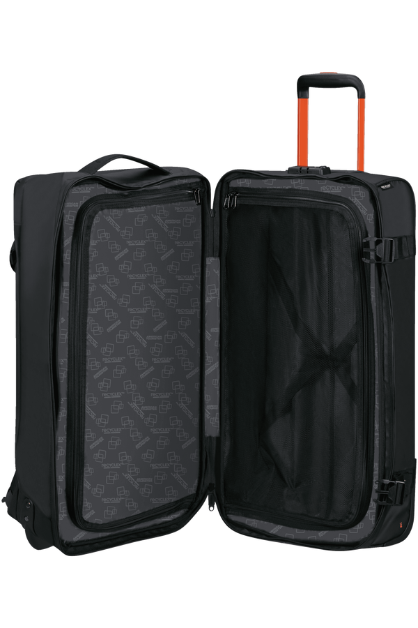 American tourister duffle sale bag with wheels