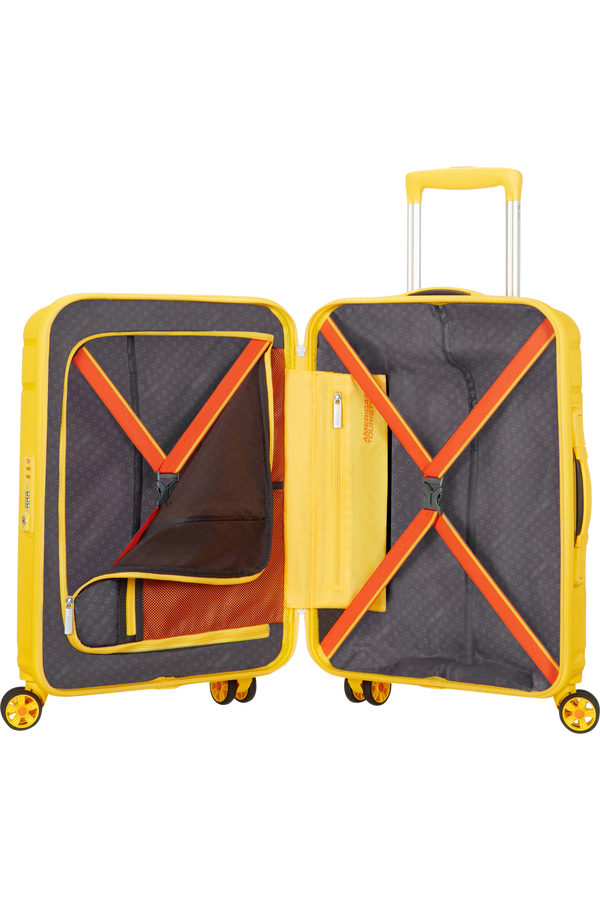 Skytracer 55 cm Spinner 4 wheels American Tourister UK
