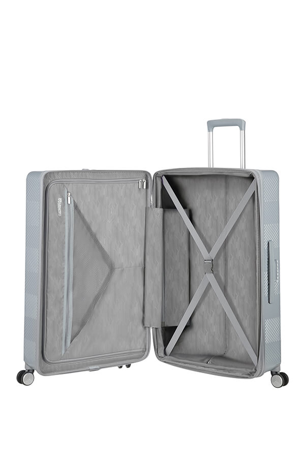 american tourister flylife spinner