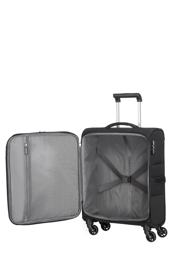 american tourister instago